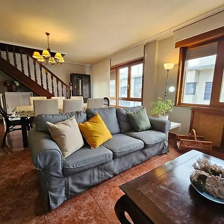 15a04 Duplex Y Garaje En Centro Llanes